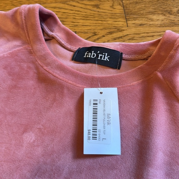 NWT L/S Velvet Top from Fabrik - Picture 3 of 11